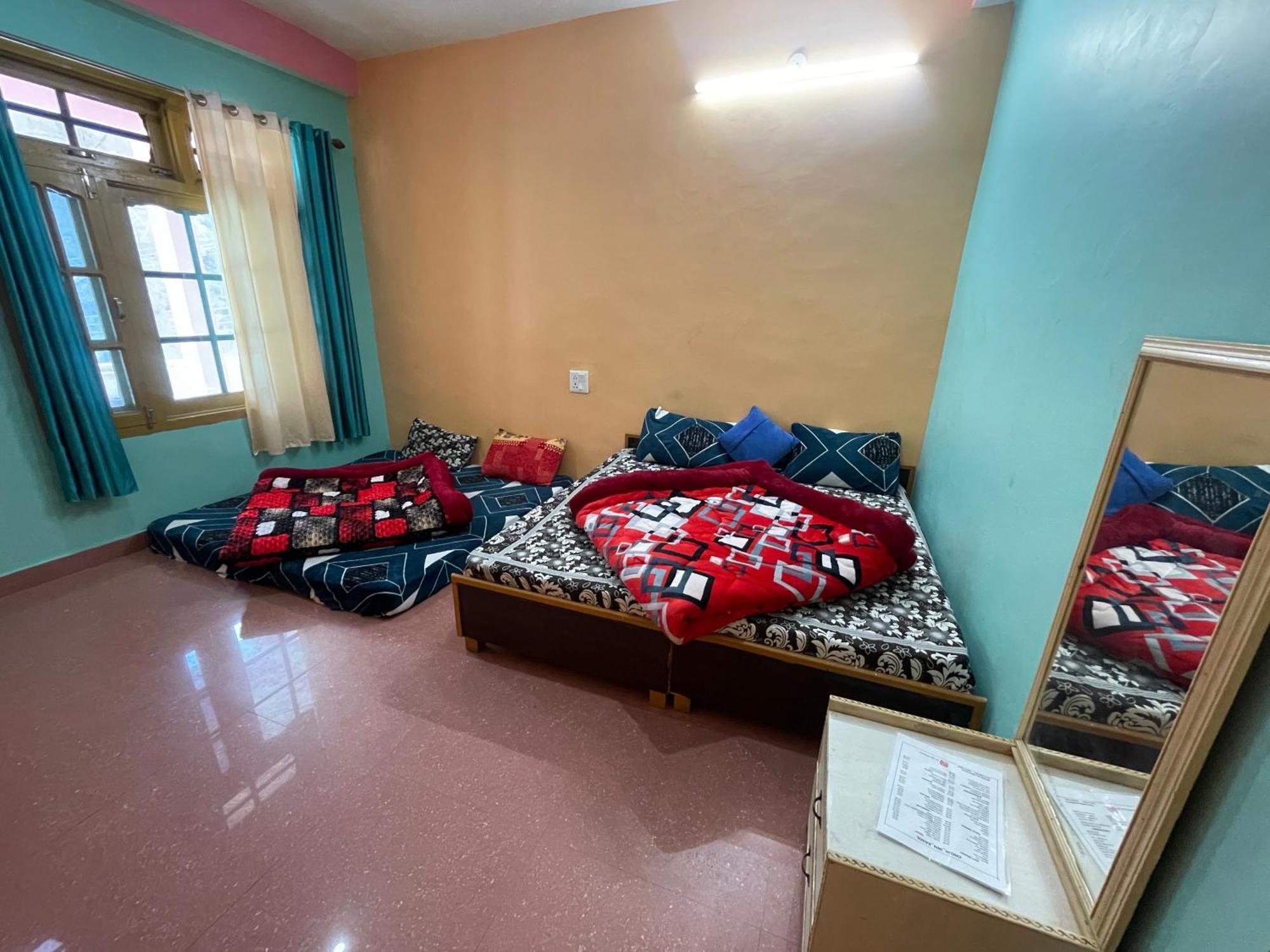 קאסול Chojh Inn Guest House מראה חיצוני תמונה