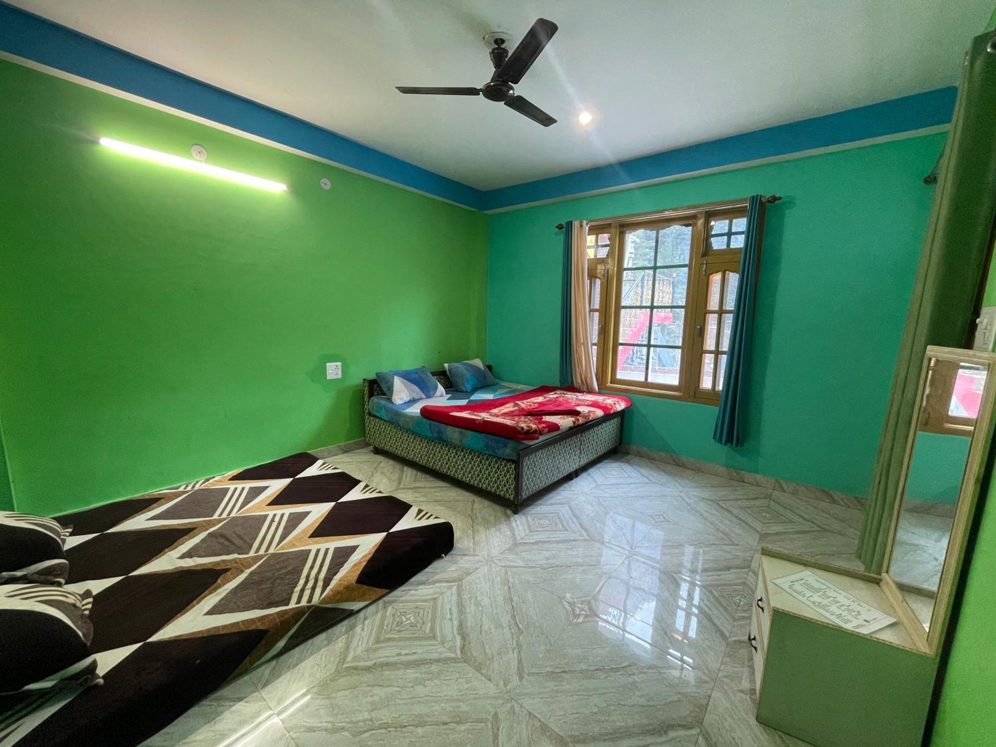 קאסול Chojh Inn Guest House מראה חיצוני תמונה
