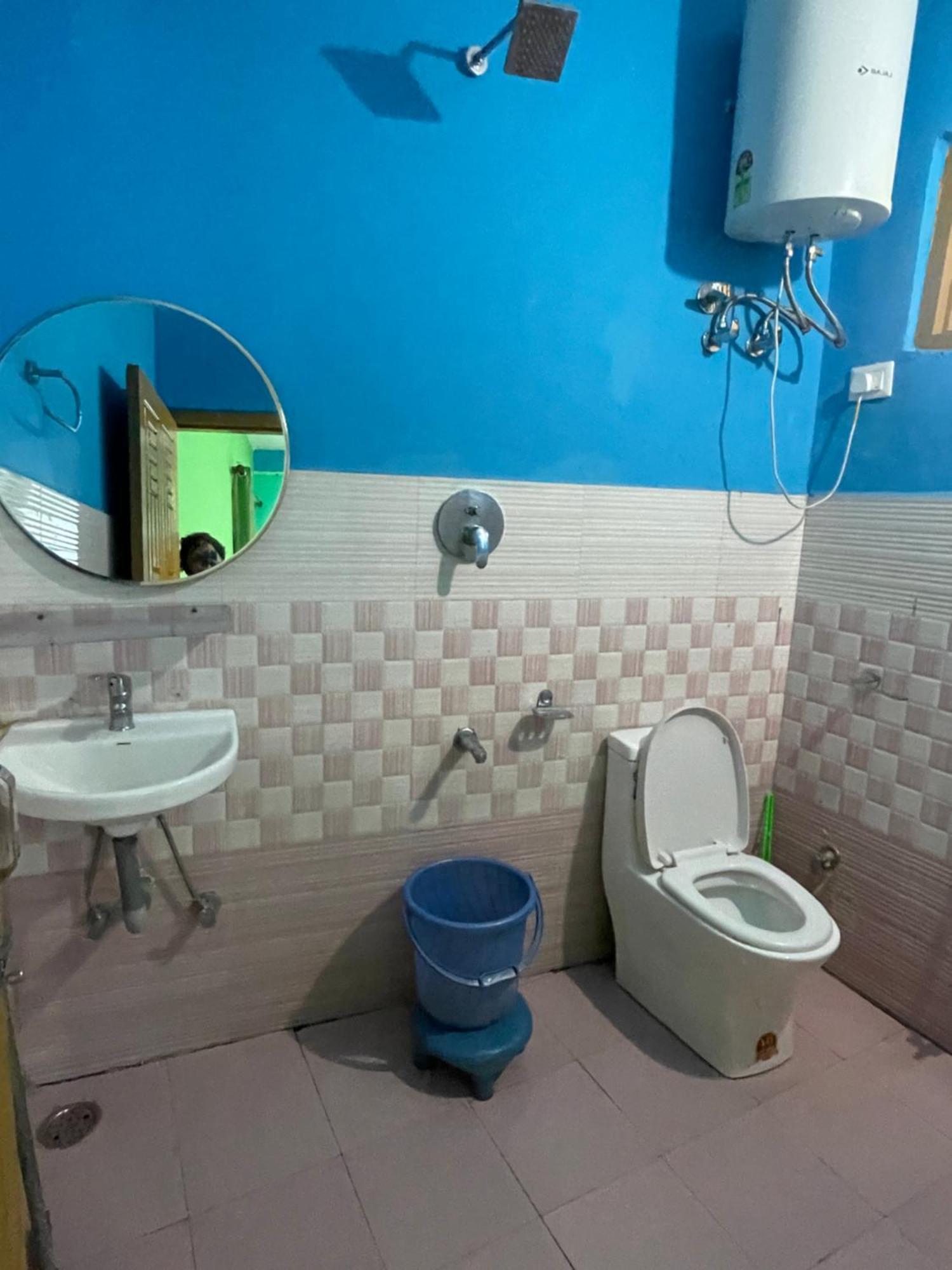 קאסול Chojh Inn Guest House מראה חיצוני תמונה