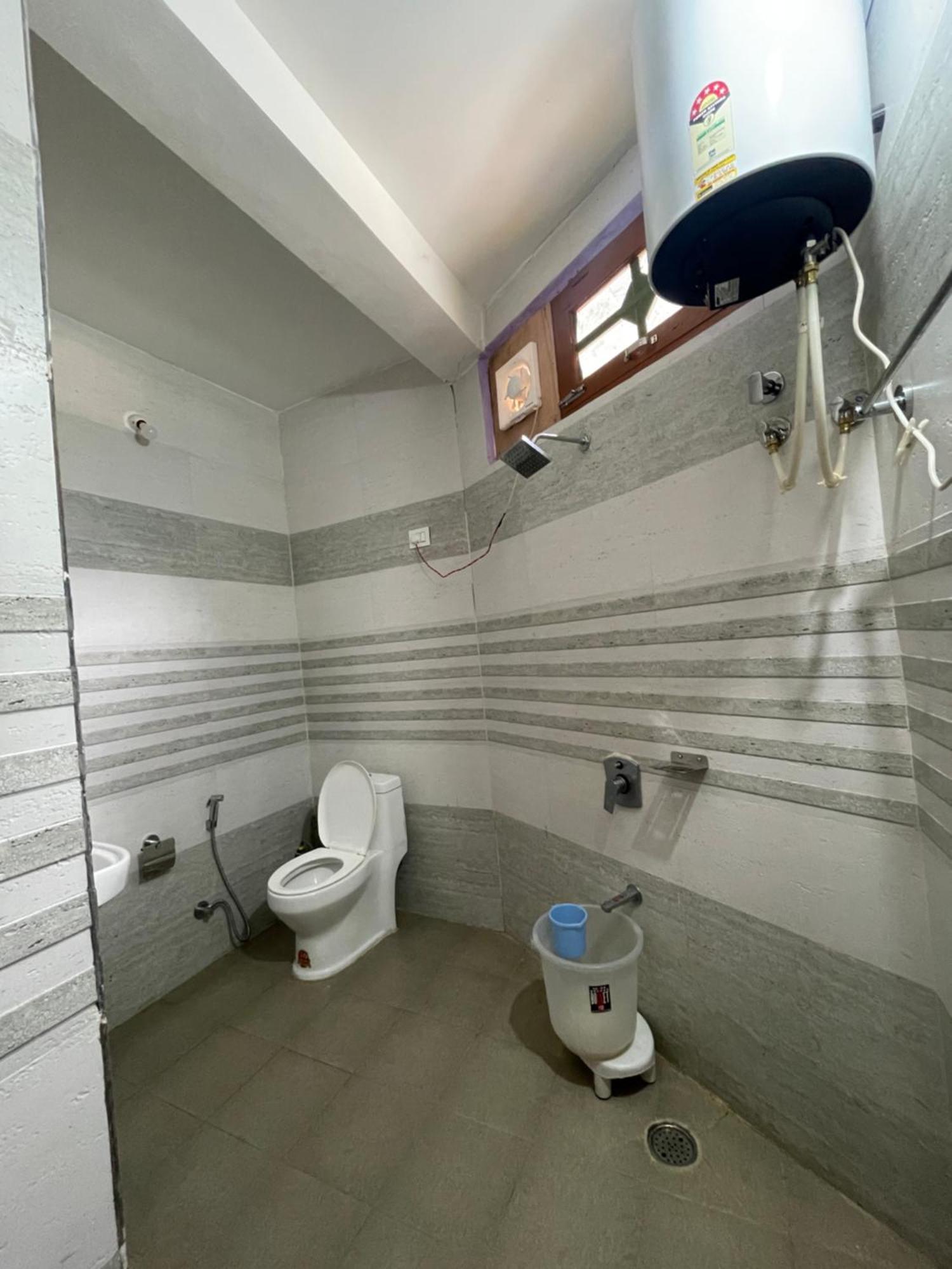 קאסול Chojh Inn Guest House מראה חיצוני תמונה
