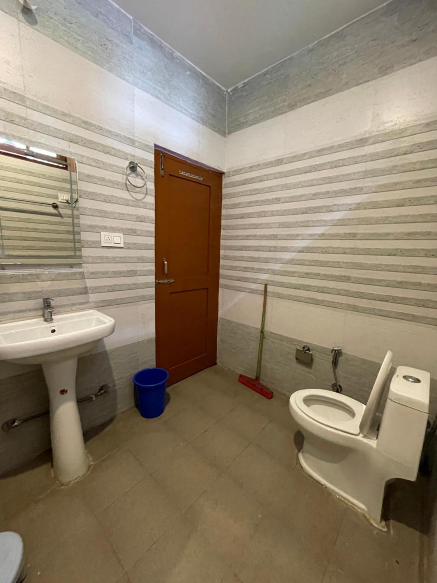 קאסול Chojh Inn Guest House מראה חיצוני תמונה
